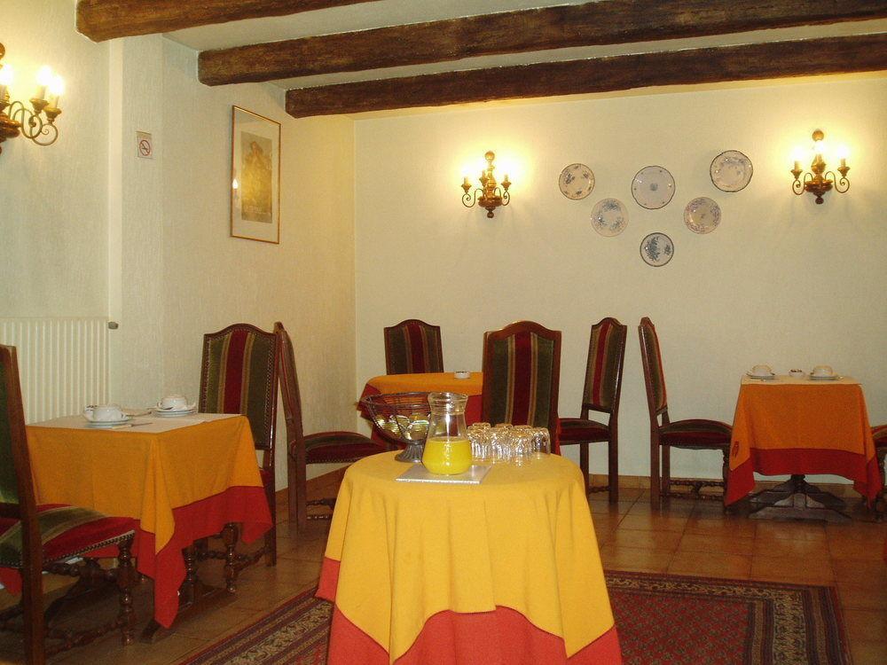 Excelsior Batignolles Hotel París