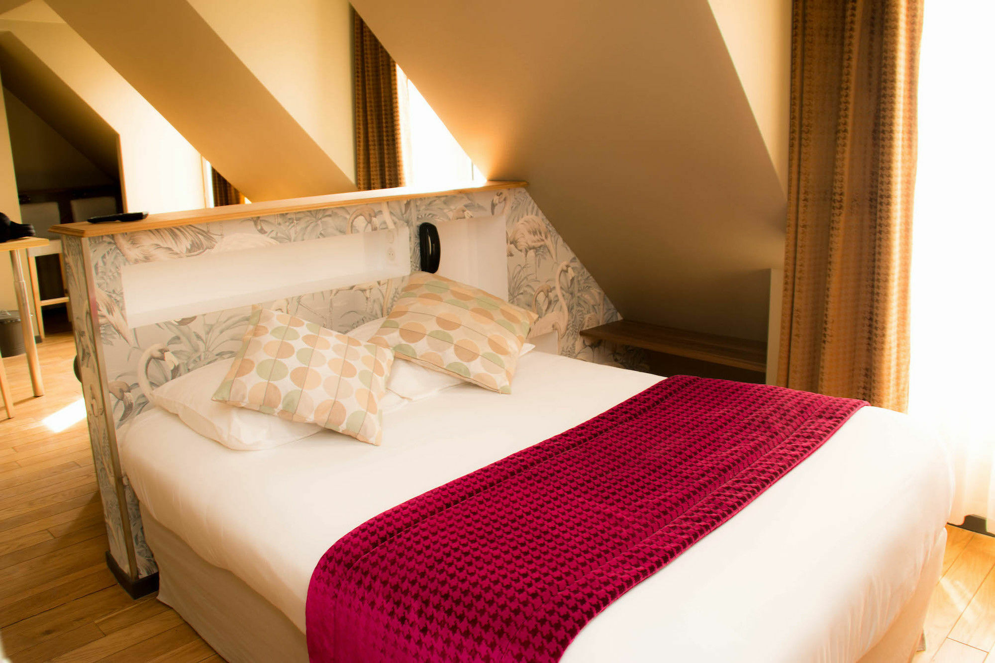 Excelsior Batignolles 3* París